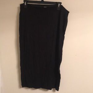 Old navy calf length skirt black size L